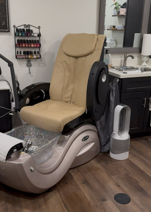 Foot Soaking Benefits: Why I’ll Never Offer Dry Pedicures